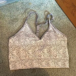 Sports bra